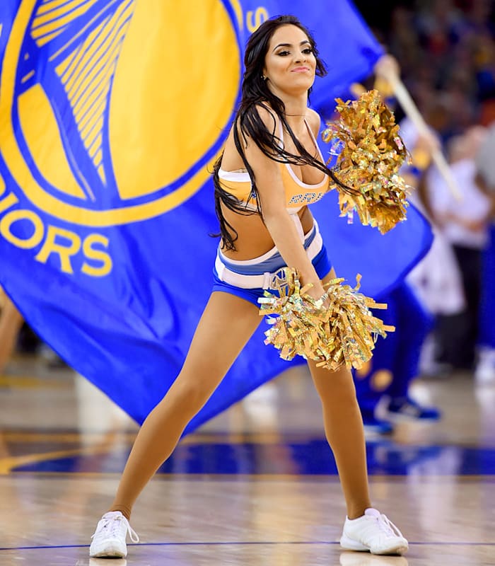 Golden-State-Warriors-Dance-Team-462862814_master.jpg